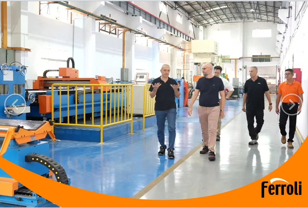 pg电子CEO一行莅临中国区广东生产基地视察